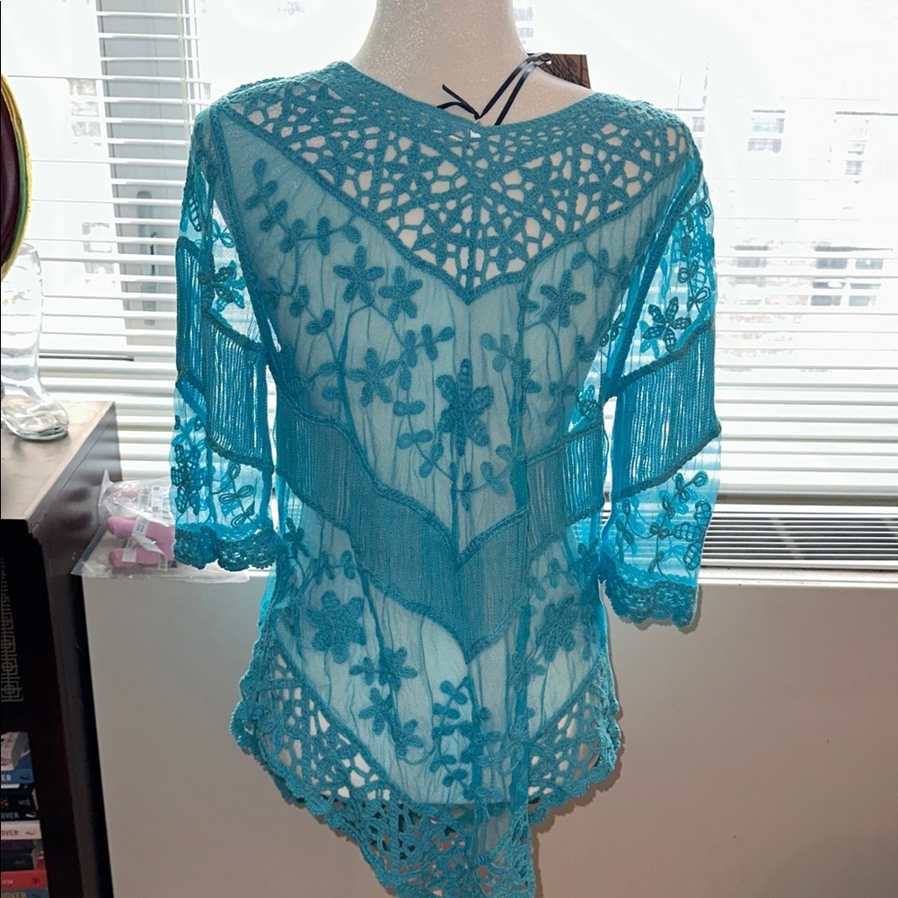 Ethyl turquoise lace cover up top - Picture 4 of 4